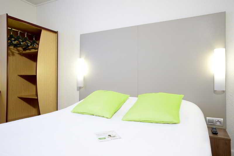 Campanile Paris Ouest - Gennevilliers Port Hotell Exteriör bild