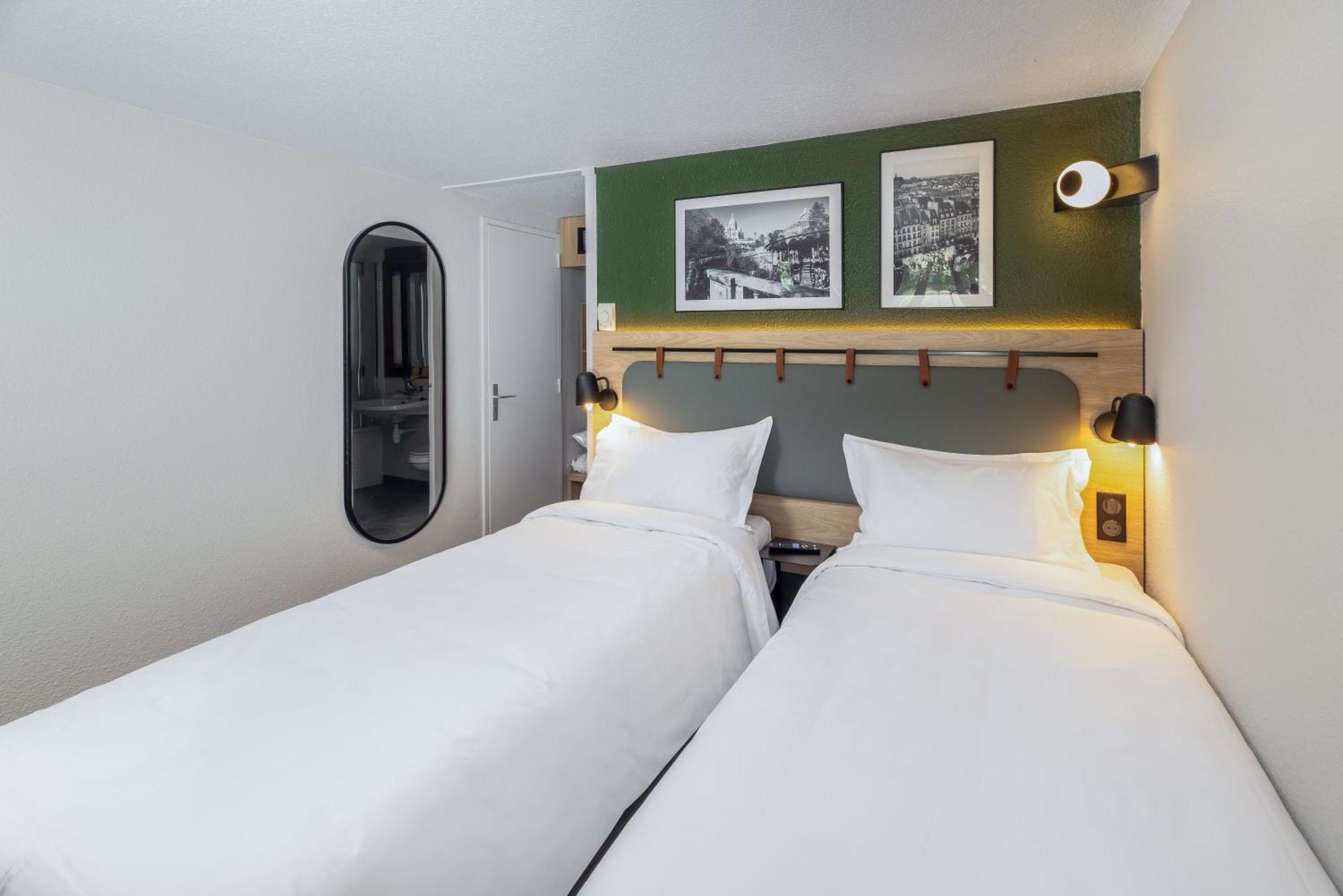 Campanile Paris Ouest - Gennevilliers Port Hotell Exteriör bild