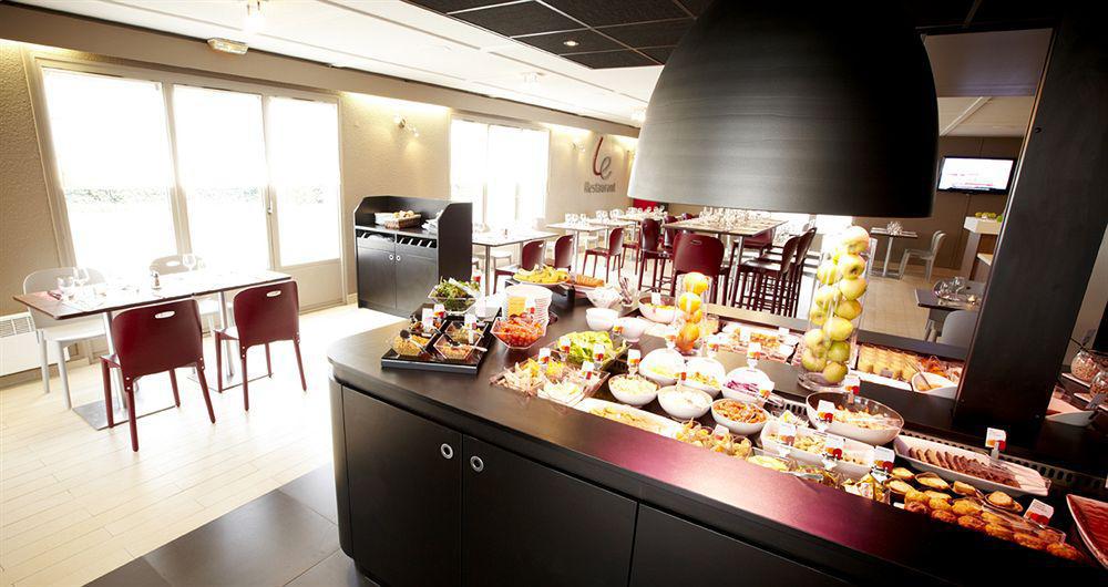 Campanile Paris Ouest - Gennevilliers Port Hotell Restaurang bild